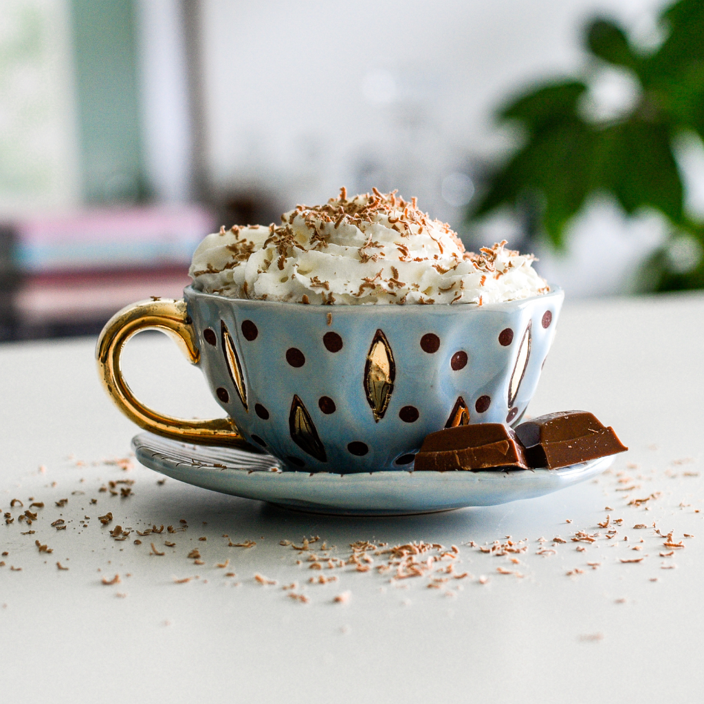 Read more about the article Gin Hot Chocolate