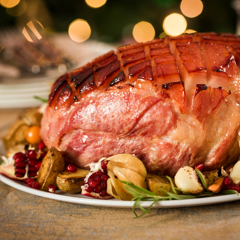 Read more about the article Miss Maple Glazed Christmas Ham